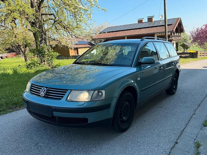 Second-hand VW Passat 150 CP (110 kW) 2000 Verde Break