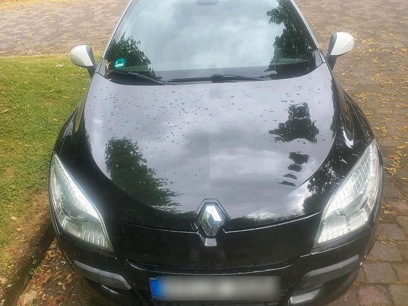 Schwarz Gebraucht 2011 Renault Mégane Cabriolet Cabrio | 5.999 € (Fairer Preis) - Bild 1/4