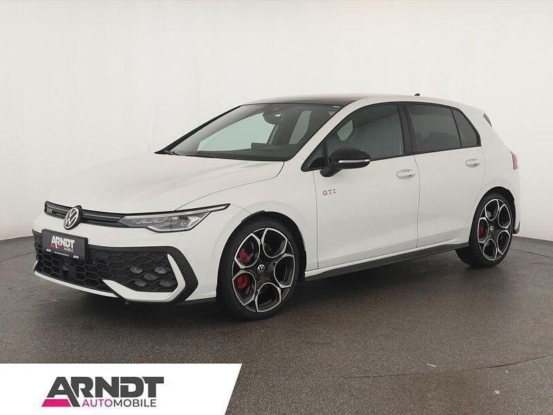 Pure white Gebraucht 2025 VW Golf VIII GTI Limousine | 35.884 € (Guter Preis) - Bild 1/4