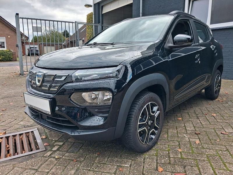 Gebraucht Dacia Spring Comfort Plus 33 kW (45 PS) 2022 Schwarz Kleinwagen