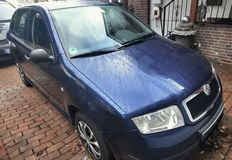 Gebraucht Skoda Fabia 63 PS (46 kW) 2003 Blau Kleinwagen