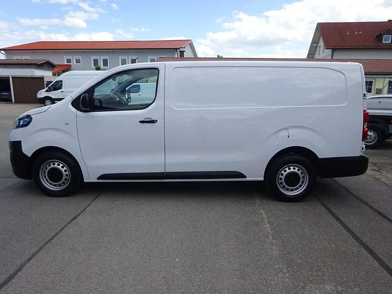 Gebraucht Fiat Scudo 144 PS (105 kW) 2023 Weiß Van