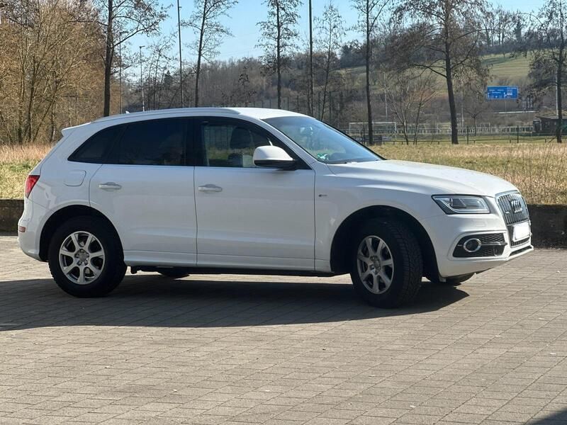 Weiß Gebraucht 2016 Audi Q5 SUV | 17.800 € - Bild 1/4