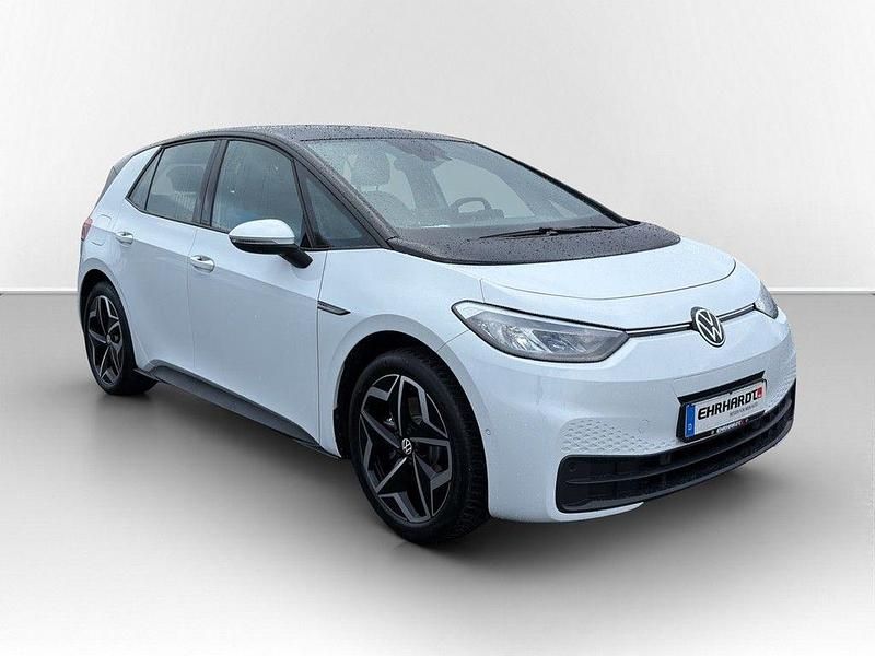 Gebraucht VW ID.3 Pro Performance 150 kW (204 PS) 2022 Weiß Kleinwagen