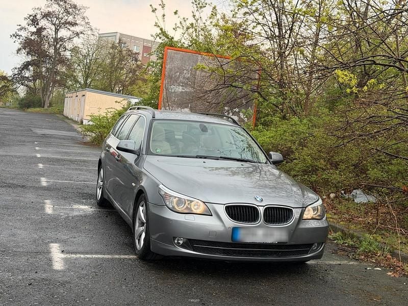Używany BMW 520 177 KM (130 kW) 2010 Szary Kombi