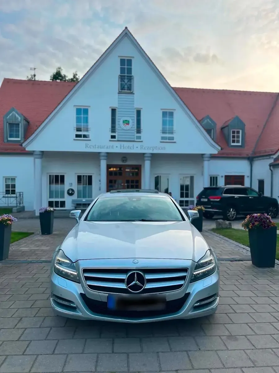Gebraucht Mercedes CLS350 265 PS (194 kW) 2012 Silber Coupé