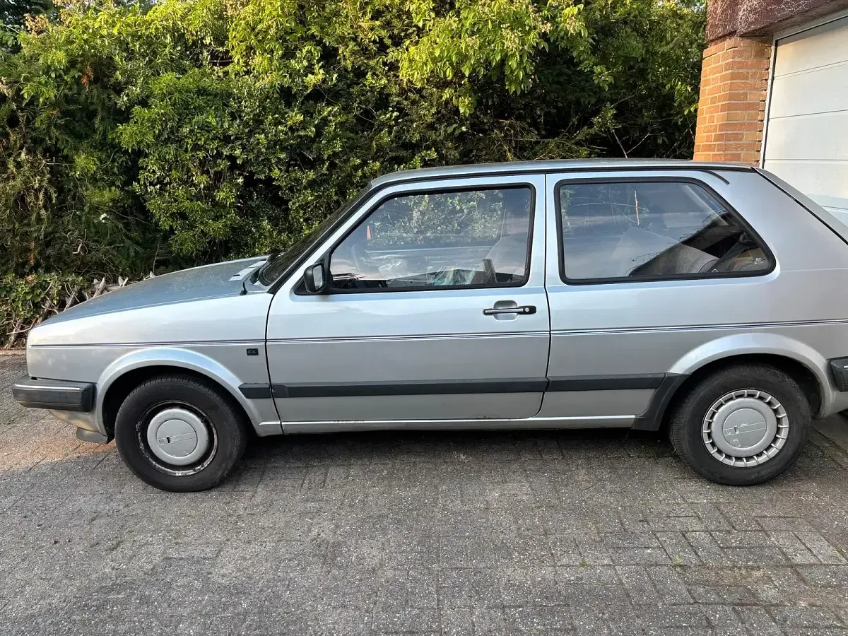 Gebraucht VW Golf II 70 PS (51 kW) 1989 Silber Kleinwagen