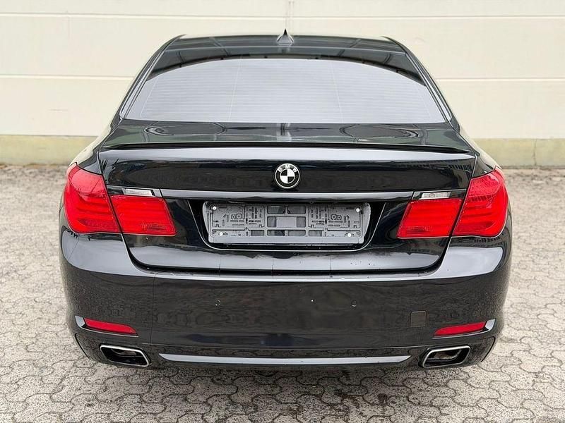 Gebraucht BMW 750 Performance 408 PS (300 kW) 2009 Schwarz Limousine