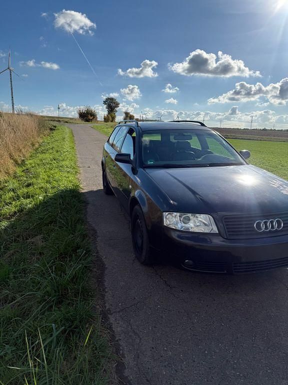 Gebraucht Audi A6 179 PS (131 kW) 2002 Schwarz Kombi