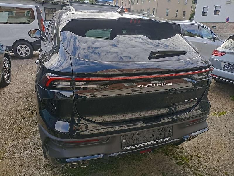 Gebraucht DFSK Forthing 5 177 PS (130 kW) 2024 Schwarz SUV