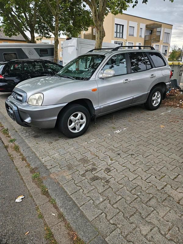 Silber Gebraucht 2004 Hyundai Santa Fe SUV | 1.599 € (Guter Preis) - Bild 1/4