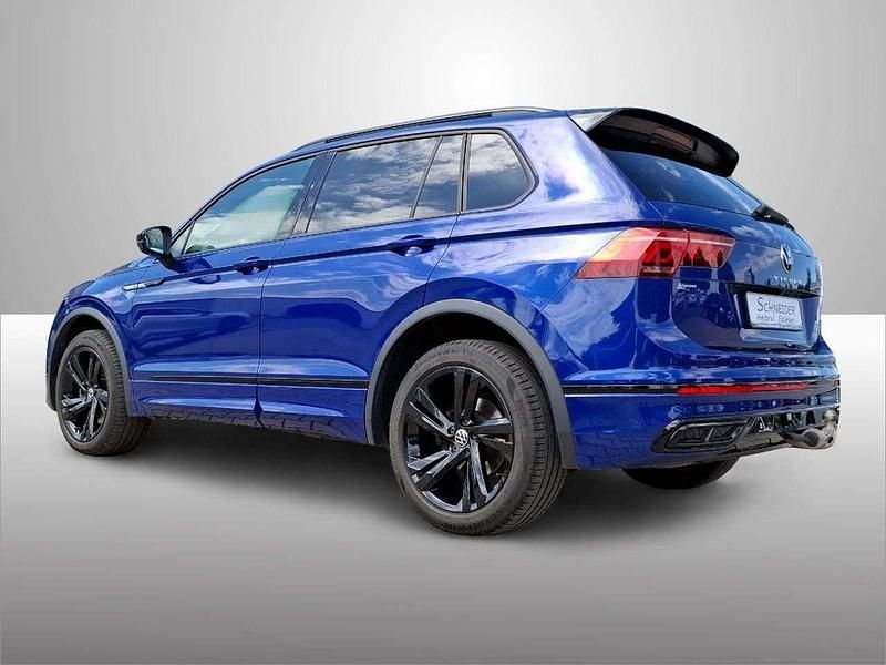 Gebraucht VW Tiguan R-line 190 PS (139 kW) 2023 Lapiz blue (metallic) SUV
