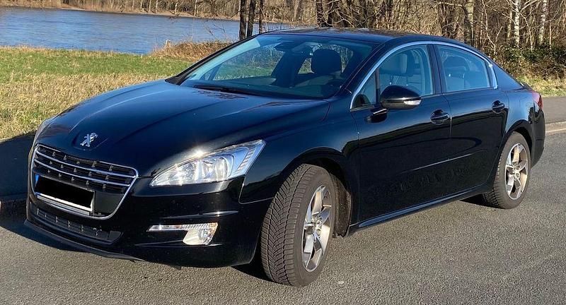 Schwarz Gebraucht 2012 Peugeot 508 Active Limousine | 4.900 € (Guter Preis) - Bild 1/4
