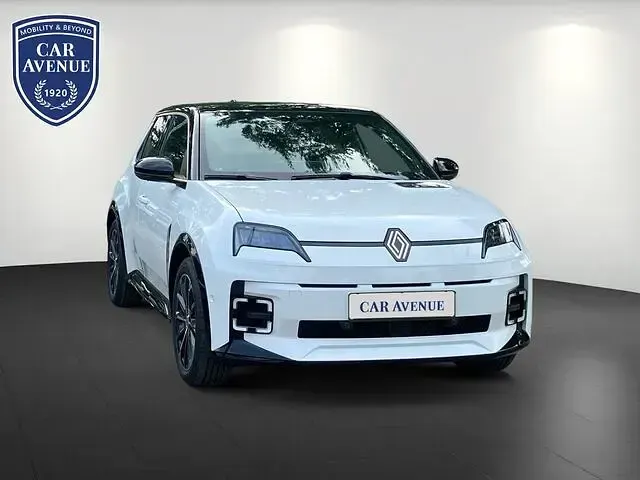 Gebraucht Renault R5 Iconic 110 kW (150 PS) 2025 Weiß (perlmuttweiß (weiß)) Kleinwagen