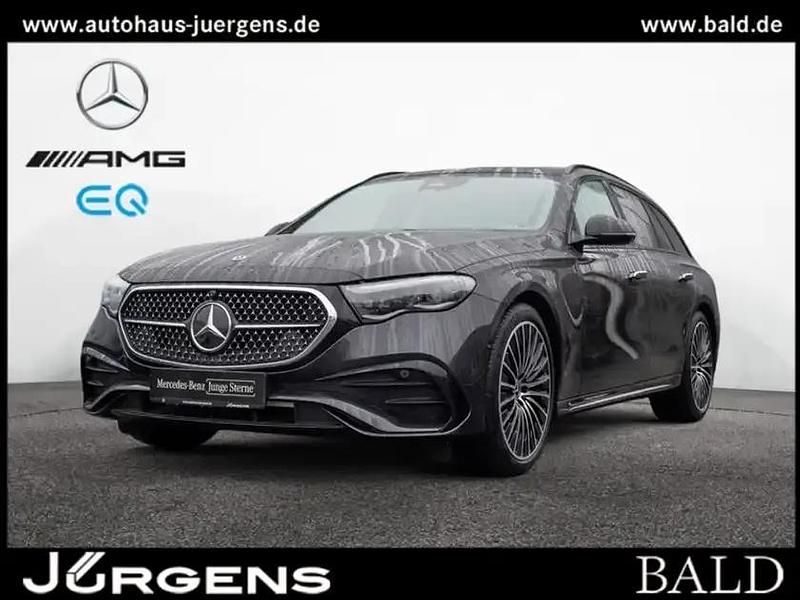 Gebraucht Mercedes E300 AMG 313 PS (230 kW) 2024 Grau graphitgrau metallic Kombi