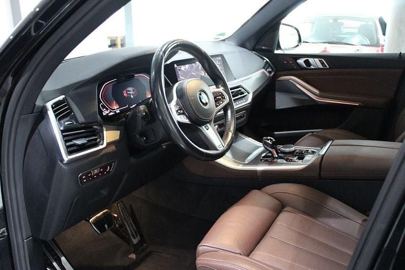 Gebraucht BMW X5 Performance 400 PS (294 kW) 2019 Black sapphire SUV