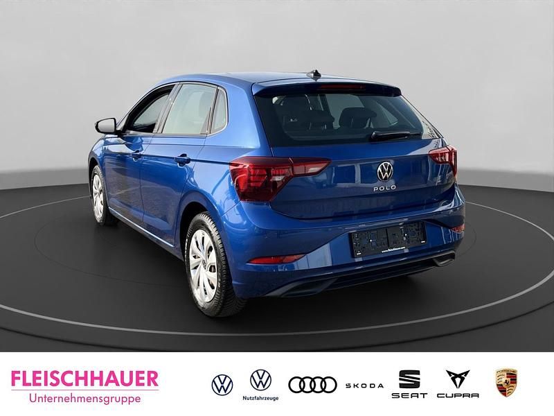 Gebraucht VW Polo Life 80 PS (58 kW) 2022 Blau Kleinwagen
