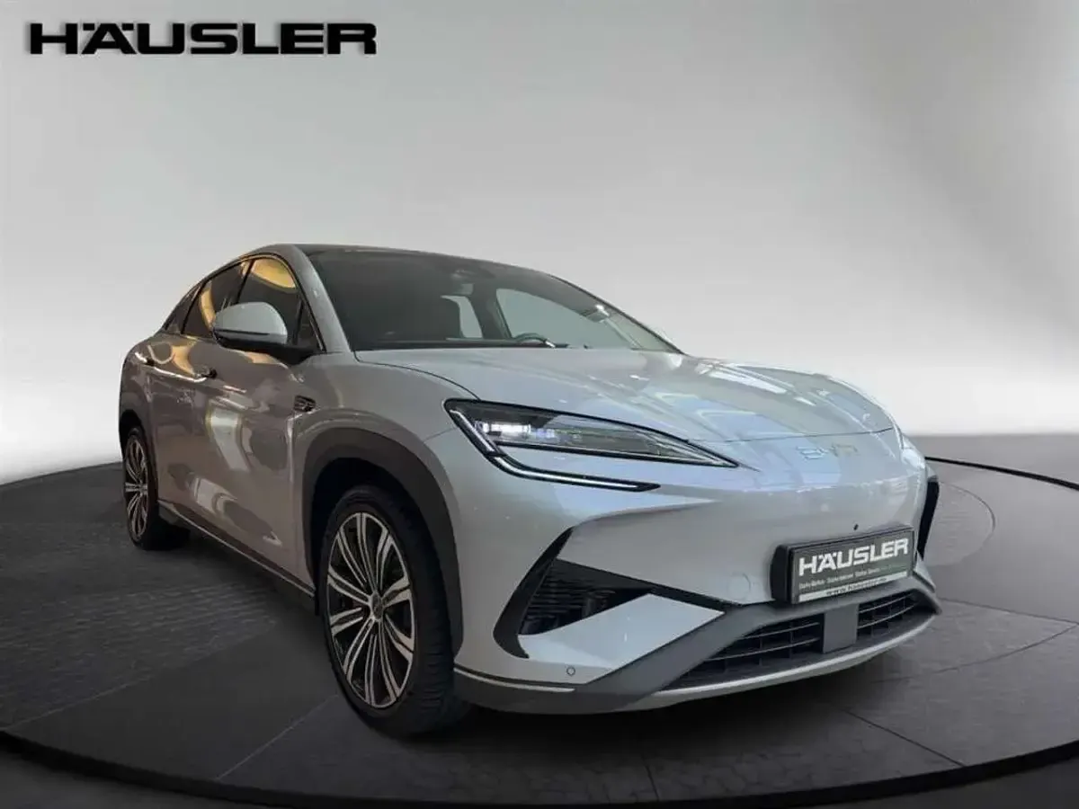 Uusi BYD Sealion 7 Design 389 kW (530 HP) 2026 Harmaa Katumaasturi