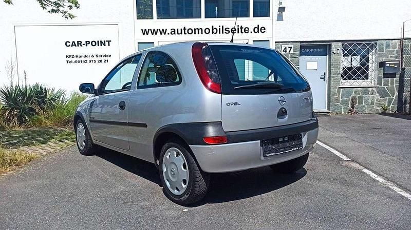 Gebraucht Opel Corsa Comfort 75 PS (55 kW) 2000 Silber Kleinwagen
