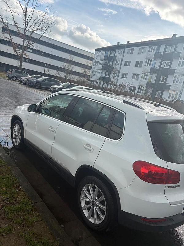 Gebraucht VW Tiguan 122 PS (89 kW) 2013 Weiß SUV