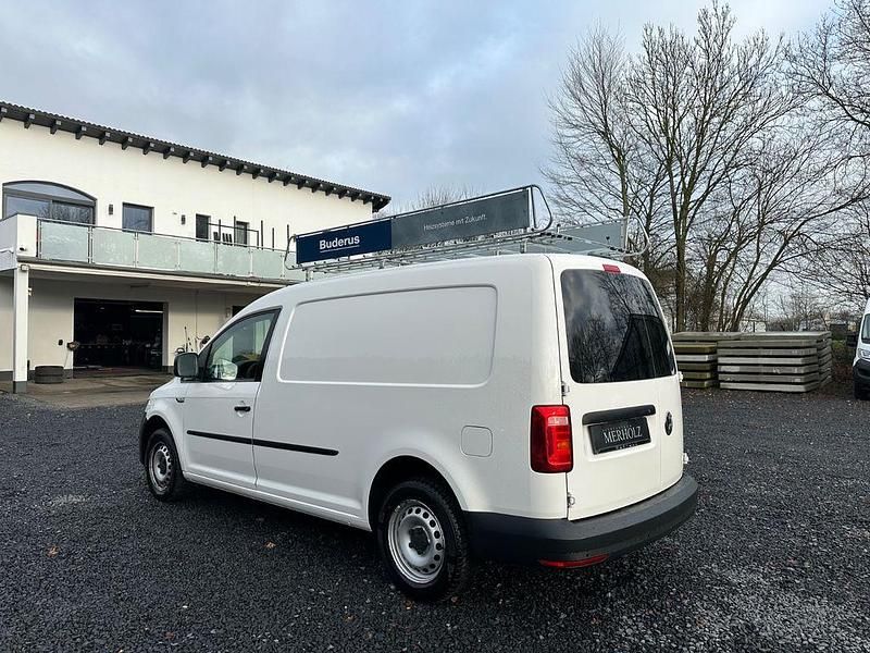 Gebraucht VW Caddy Maxi 102 PS (75 kW) 2016 Weiß Van / Kleinbus