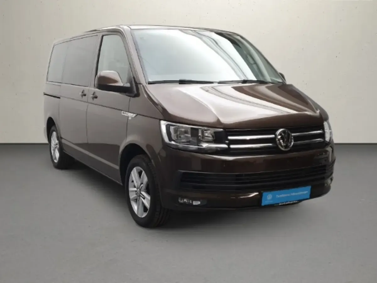 Gebraucht VW Multivan Comfortline 150 PS (110 kW) 2019 Van / Kleinbus