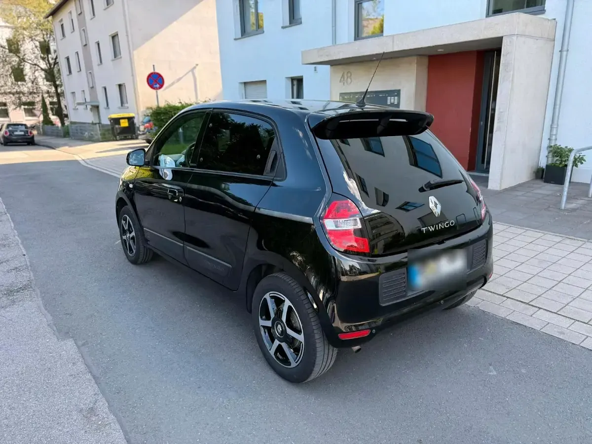 Gebraucht Renault Twingo LIMITED 90 PS (66 kW) 2018 Schwarz Kleinwagen