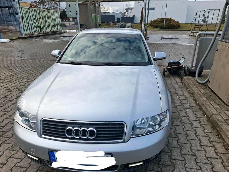 Gebraucht Audi A4 150 PS (110 kW) 2002 Silber Limousine
