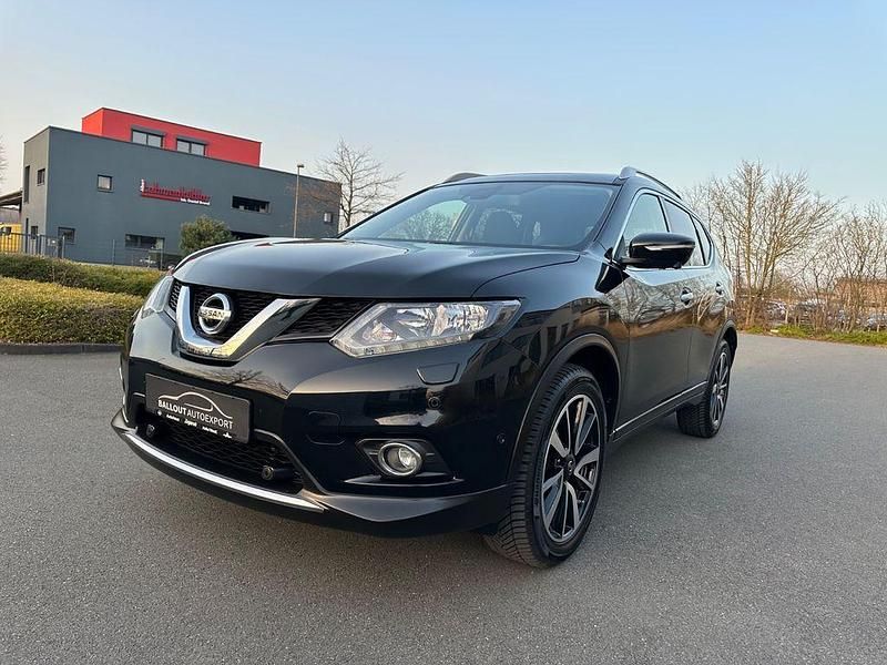 Gebraucht Nissan X-Trail 131 PS (96 kW) 2016 Schwarz SUV