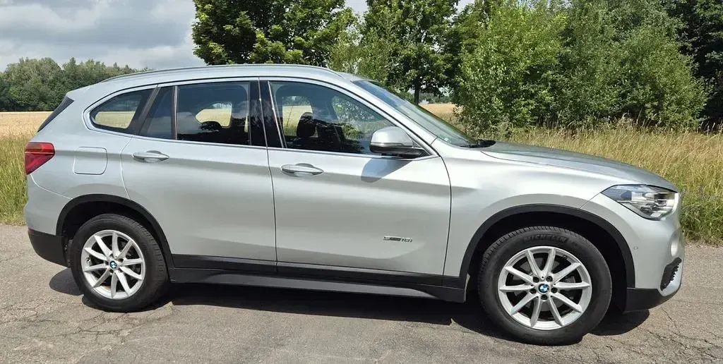 Gebraucht BMW X1 Advantage 140 PS (102 kW) 2017 Silber SUV