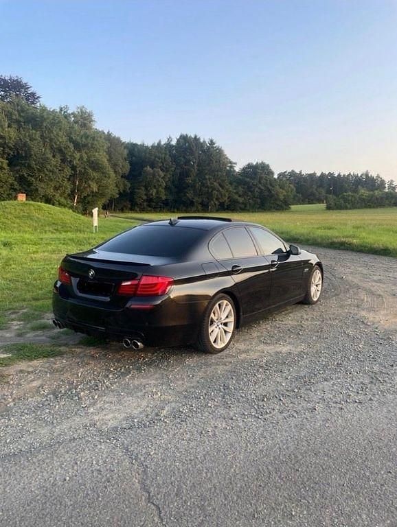 Gebraucht BMW 530 Performance 258 PS (189 kW) 2013 Schwarz Limousine
