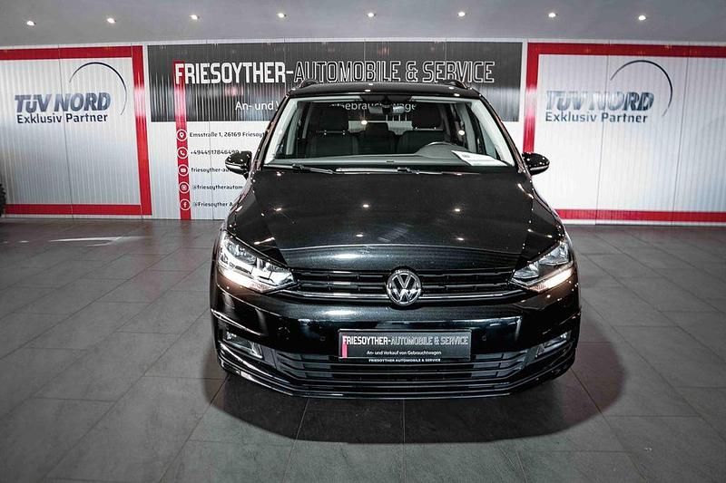 Gebraucht VW Touran 116 PS (85 kW) 2016 Schwarz Van / Kleinbus