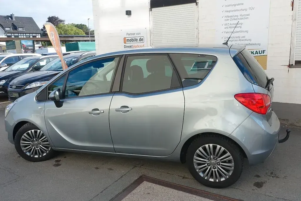 Gebraucht Opel Meriva Active 120 PS (88 kW) 2014 Silber Van / Kleinbus