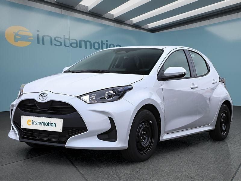 Weiß Neu 2025 Toyota Yaris Kleinwagen | 24.099 € - Bild 1/4