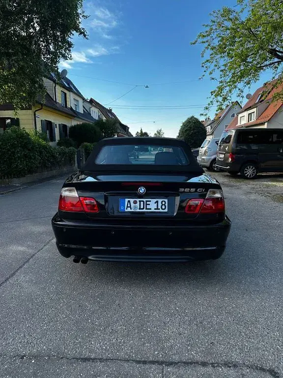Gebraucht BMW 325 M Sport 192 PS (141 kW) 2002 Schwarz Cabrio