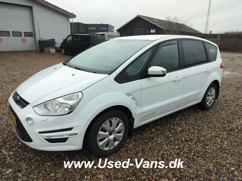 Weiß Gebraucht 2014 Ford S-MAX Business Edition Van / Kleinbus | 3.563 € (Superpreis) - Bild 1/4