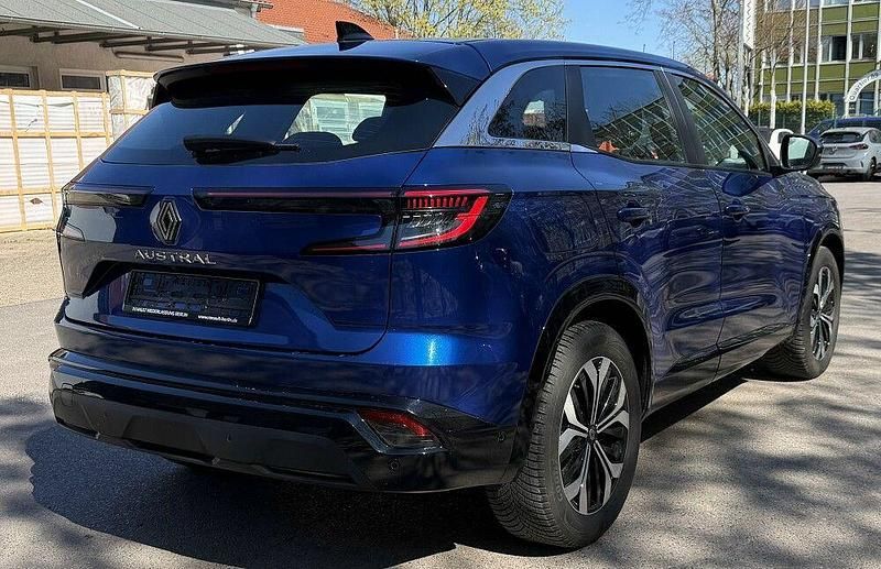 Usata Renault Austral Evolution 158 CV (116 kW) 2024 Blu SUV