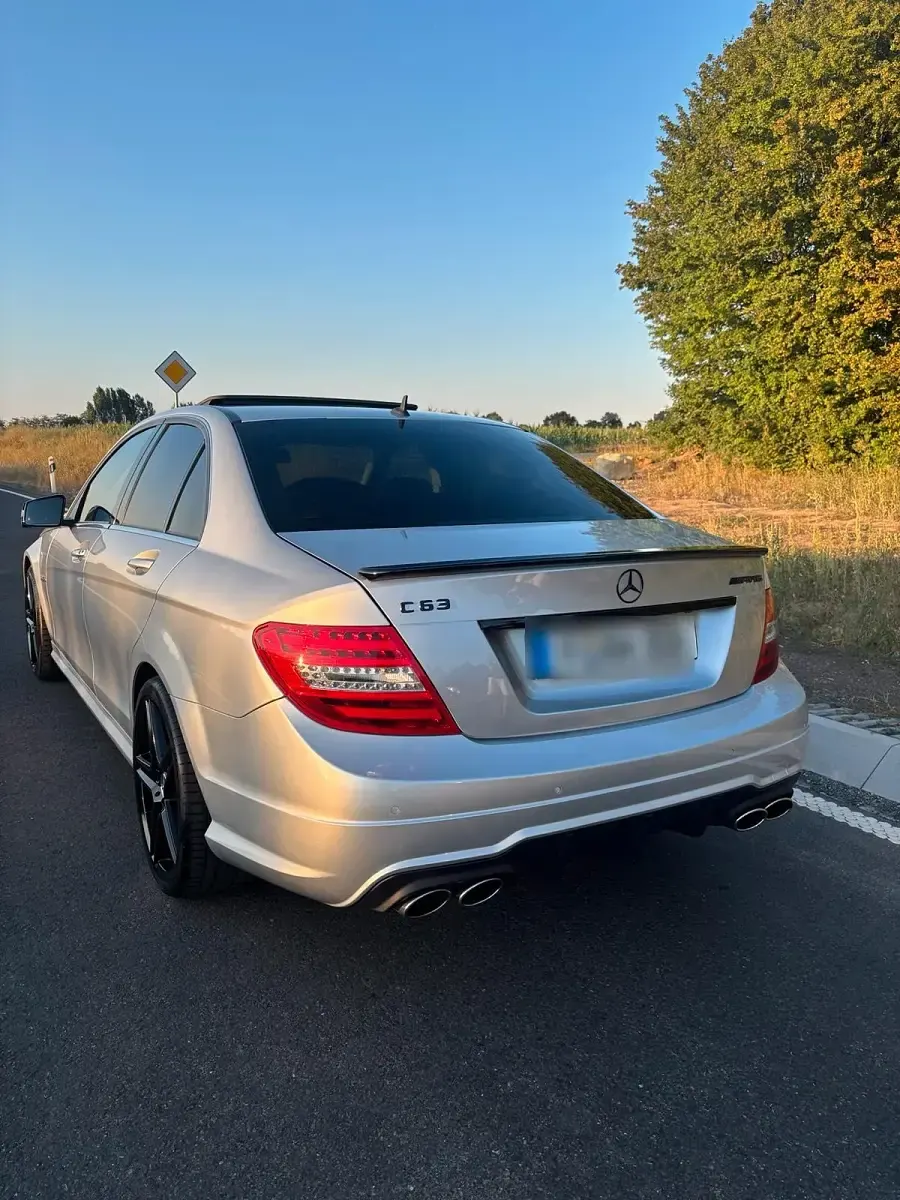 Gebraucht Mercedes C350 306 PS (225 kW) 2012 Silber Limousine