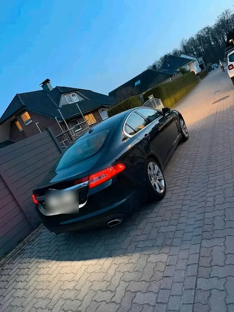 Gebraucht Jaguar XF 240 PS (176 kW) 2009 Blau Limousine