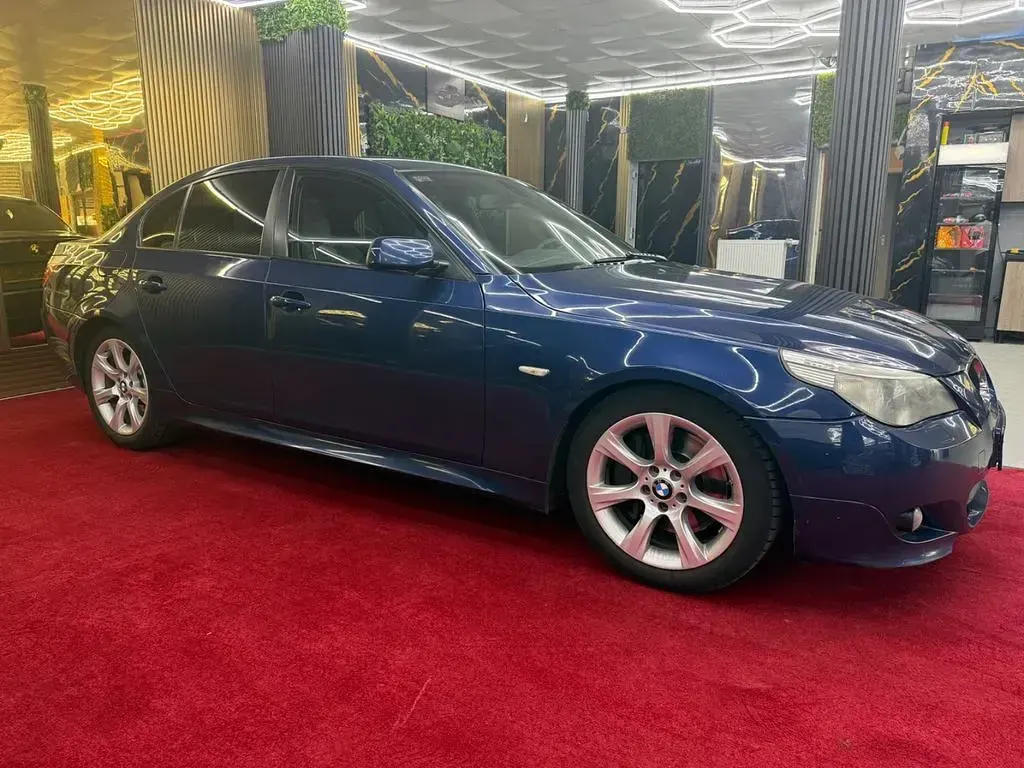 Gebraucht BMW 535 M Sport 272 PS (200 kW) 2005 Blau Limousine