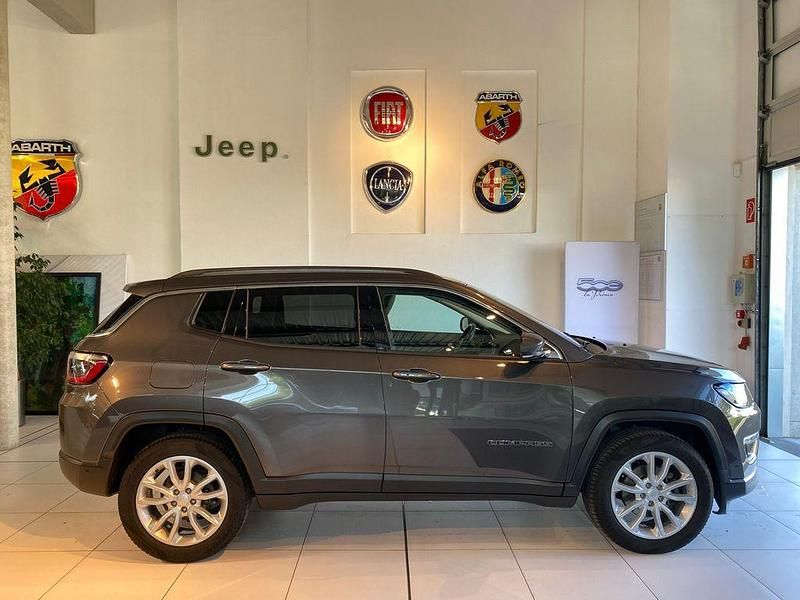 Gebraucht Jeep Compass Limited 131 PS (96 kW) 2021 Grau SUV
