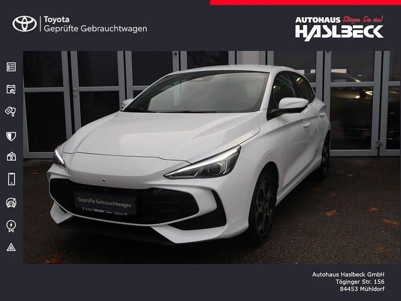 Weiß Gebraucht 2025 MG MG3 Luxury Kleinwagen | 18.880 € (Fairer Preis) - Bild 1/4