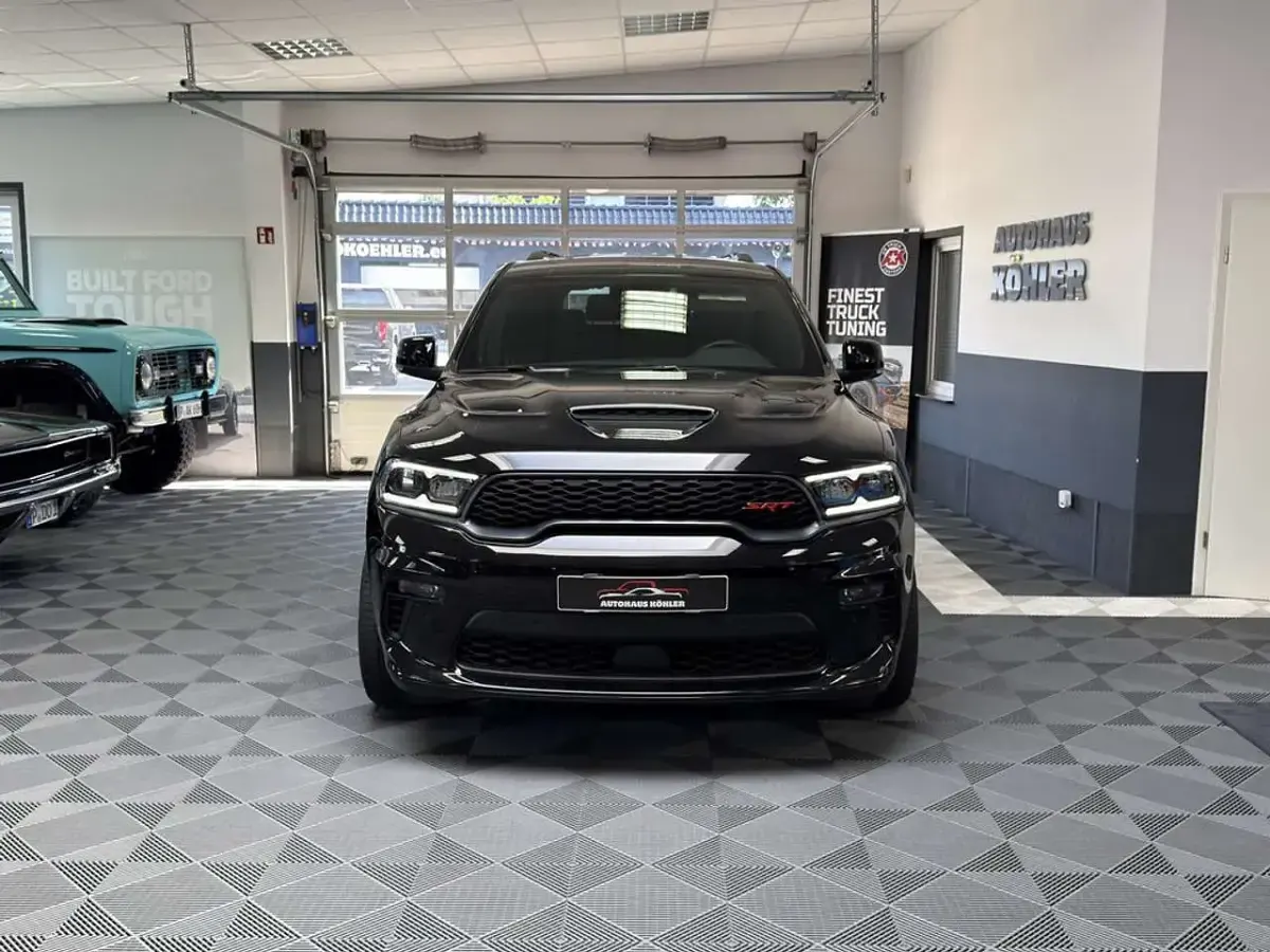 Gebraucht Dodge Durango 481 PS (353 kW) 2022 Schwarz SUV