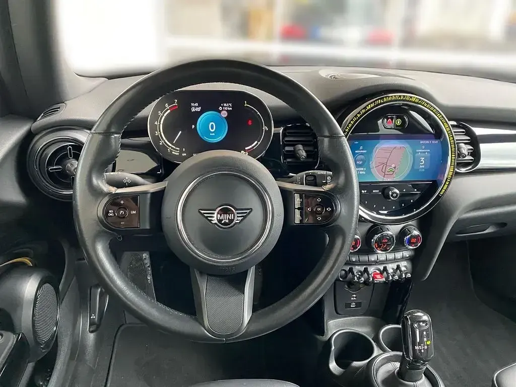 Gebraucht Mini Cooper Classic 136 PS (100 kW) 2023 Schwarz Kleinwagen