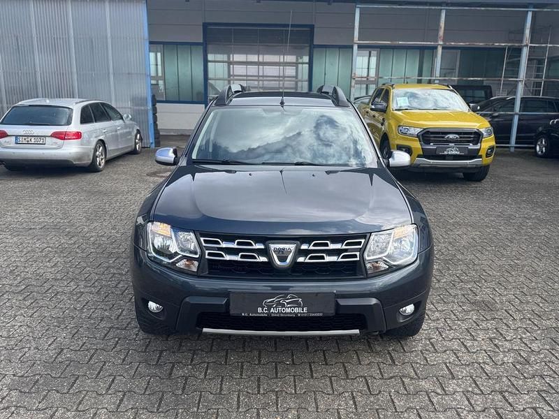 Gebraucht Dacia Duster Prestige 110 PS (80 kW) 2014 Grau SUV