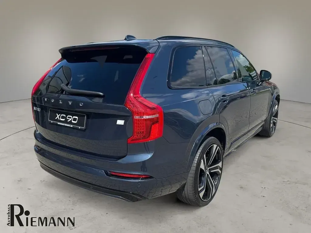Gebraucht Volvo XC90 Plus 455 PS (334 kW) 2023 Denim blue / metallic SUV