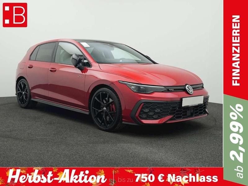 Rot Gebraucht 2024 VW Golf VIII Style Limousine | 40.250 € (Etwas zu teuer) - Bild 1/3