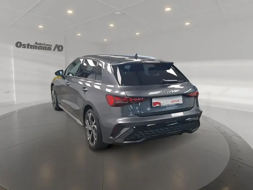 Gebraucht Audi A3 S-Line 150 PS (110 kW) 2025 Daytonagrau perleffekt Limousine