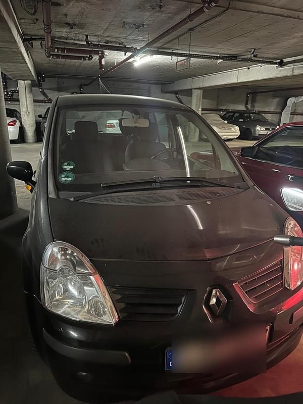 Schwarz Gebraucht 2004 Renault Modus Van / Kleinbus | 800 € - Bild 1/4