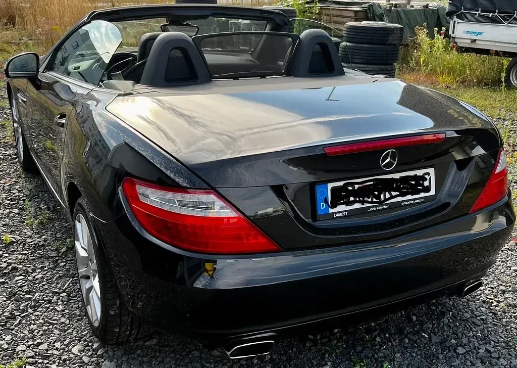 Gebraucht Mercedes SLK200 184 PS (135 kW) 2011 Schwarz Cabrio